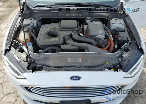 2018 Ford Fusion Se Hybrid z USA, uszkodzony, nr VIN 3FA6P0LU6JR129873